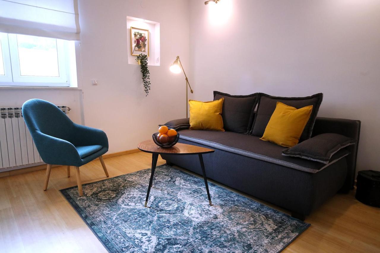 La Vie Est Belle Apartment Загреб Екстериор снимка
