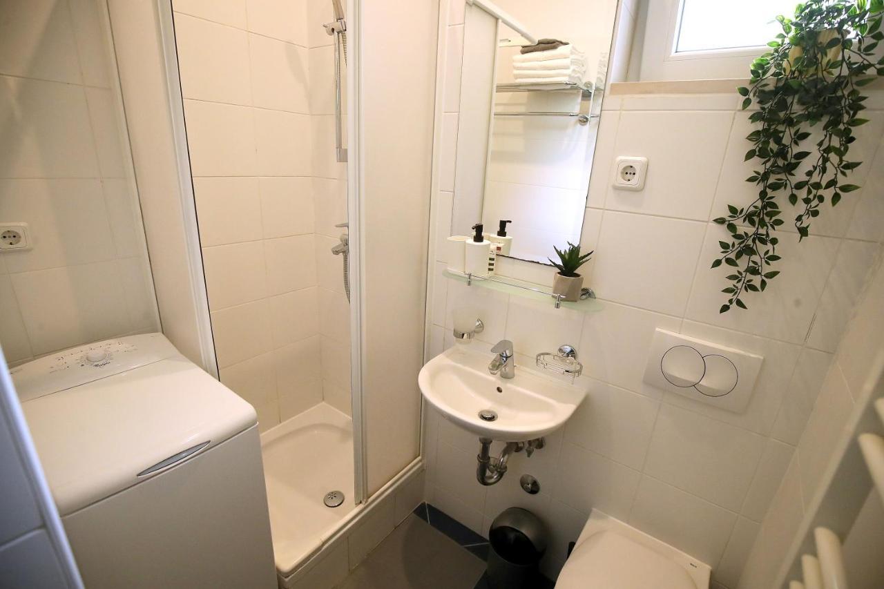 La Vie Est Belle Apartment Загреб Екстериор снимка