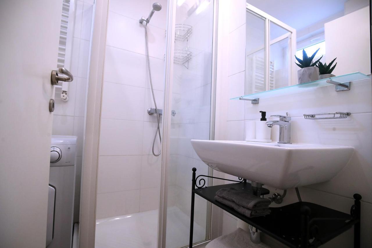 La Vie Est Belle Apartment Загреб Екстериор снимка