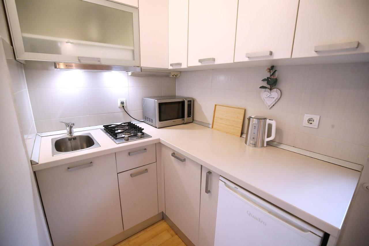 La Vie Est Belle Apartment Загреб Екстериор снимка